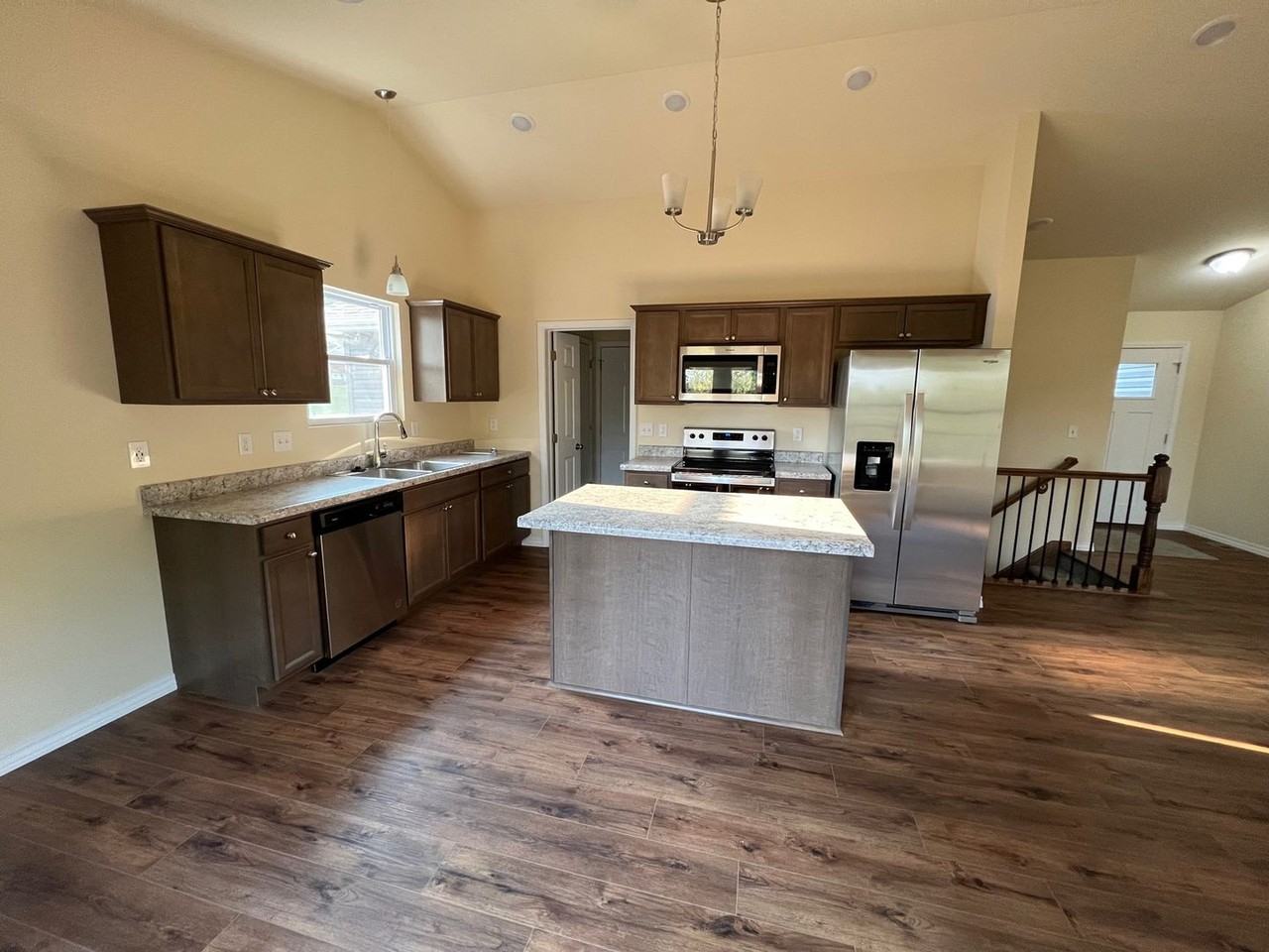 192 Oak Hill Holw - Photo 5 of 19
