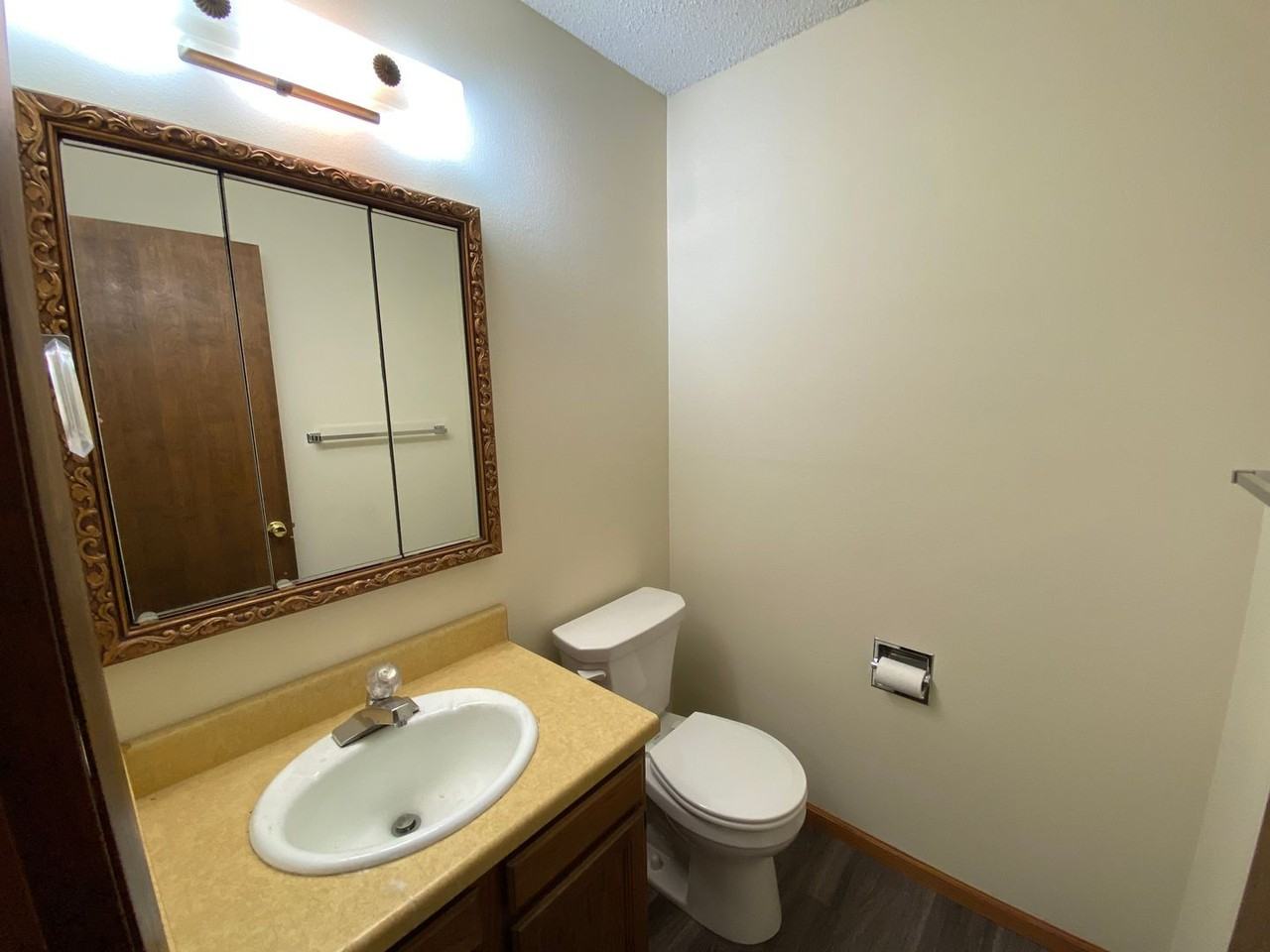 1828 N Ridge Dr - Photo 7 of 19