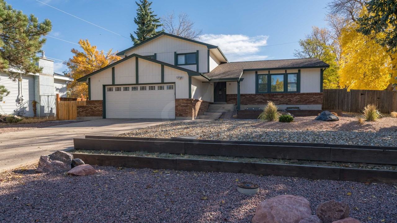 6731 Dr, Colorado Springs, CO 80918 5 bedroom House Rental