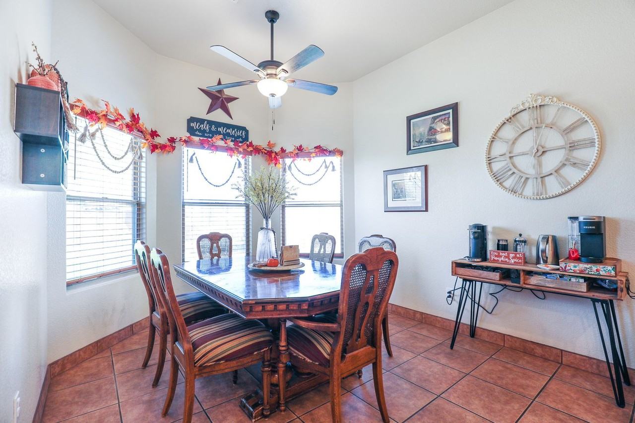 3813 Driftwood Ave - Photo 7 of 25