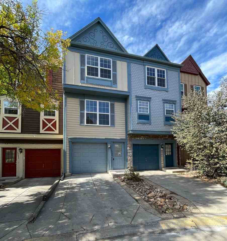 12045 E Ford Cir - Photo 2 of 31