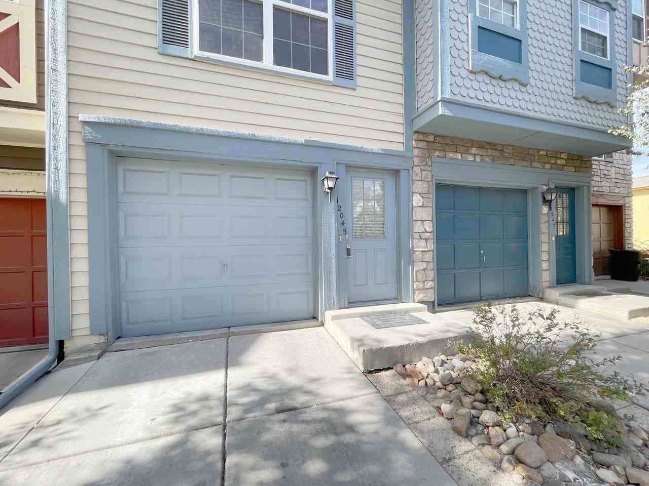 12045 E Ford Cir - Photo 3 of 31