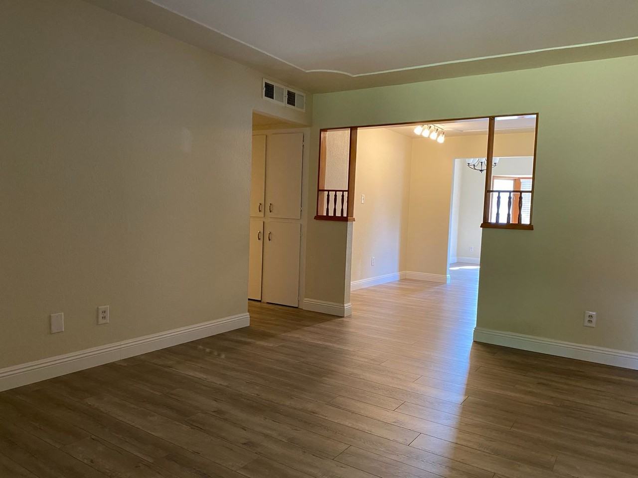 1942 Lindeena Ln - Photo 6 of 49