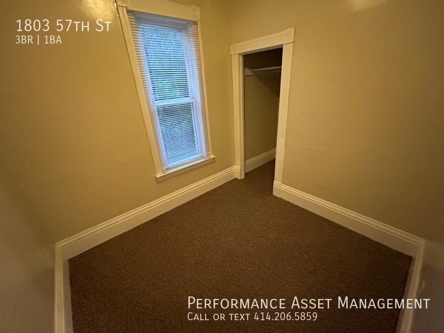 1803 57th St - Photo 2 of 10