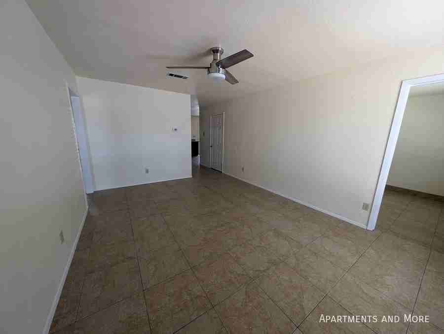 2003 Castle Gate Cir - Photo 2 of 23