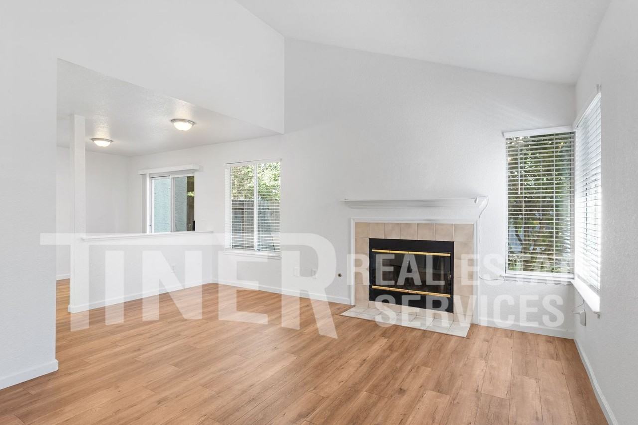 239 Touchstone Pl - Photo 2 of 25