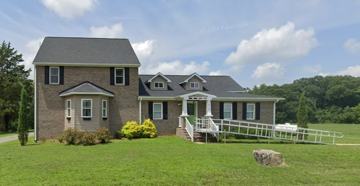 featured image of 16739 New Baltimore Rd