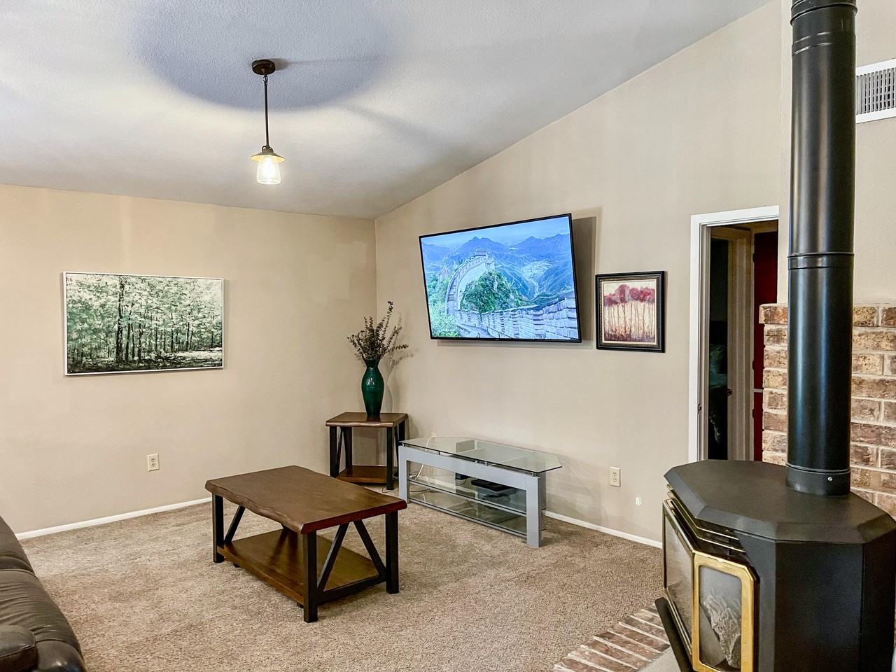 604 Elora Drive #NA - Photo 3 of 23