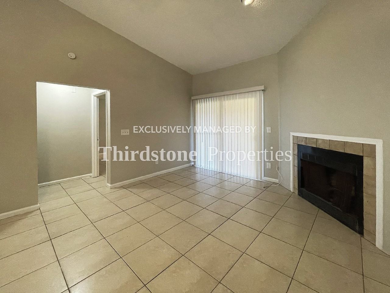 5128 Indian Lakes Ct #3 - Photo 7 of 24