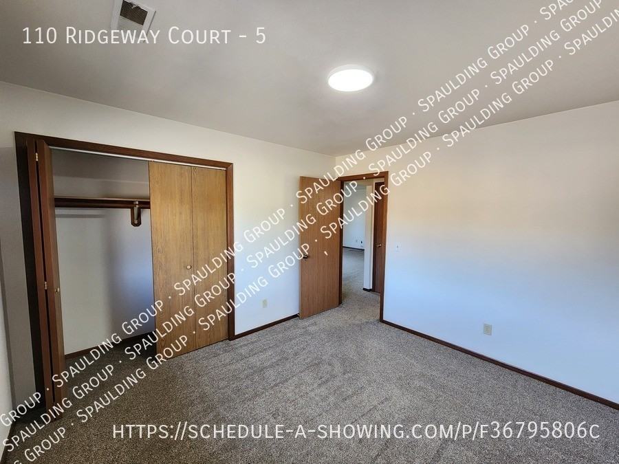 110 Ridgway Ct #5 - Photo 3 of 8