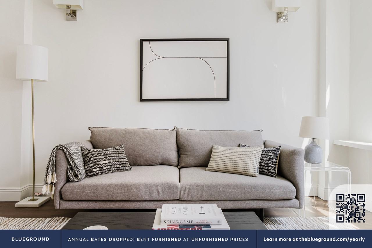 266 3rd Ave #1549 - Photo 3 of 19