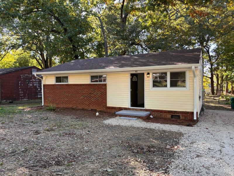 1813 Blain St - Photo 2 of 18