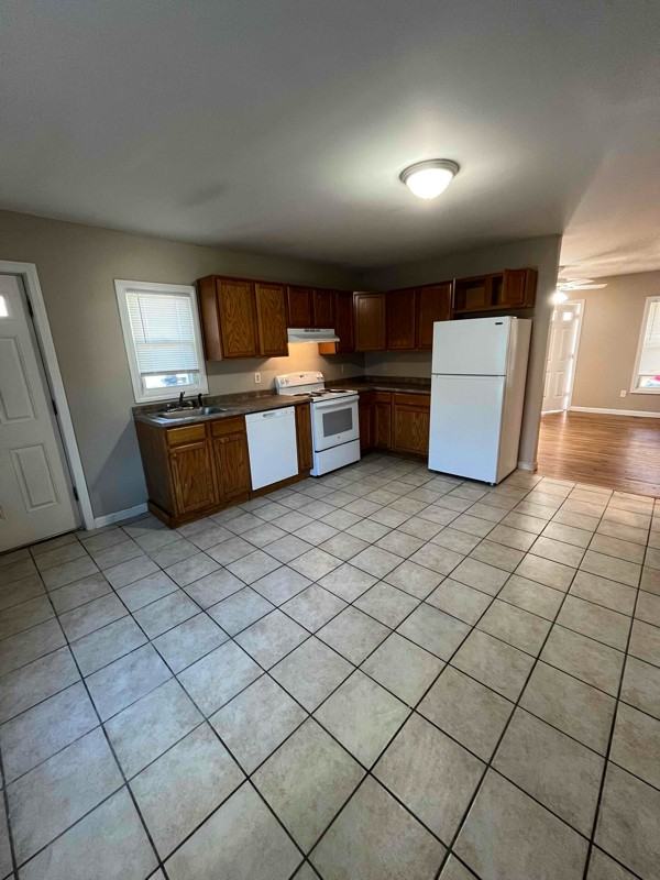 517 Hillsboro Street - Photo 2 of 9