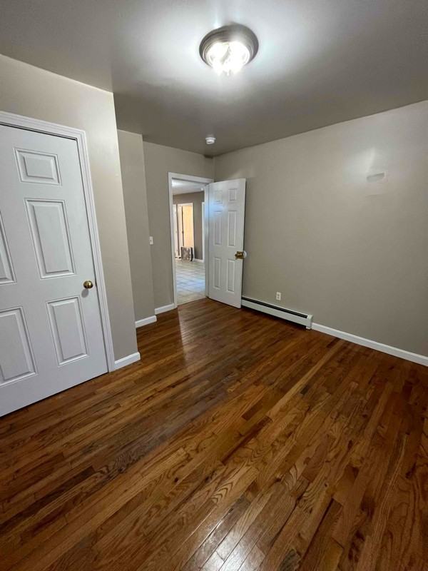 517 Hillsboro Street - Photo 5 of 9