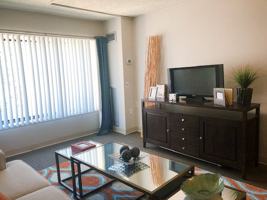 featured image of 4 E Alexandrine St