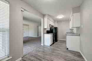 Shelton Gardens Apartments - Photo 1 of 1