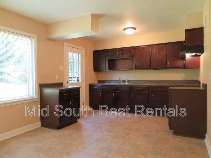 58 E Dunbar Rd - Photo 2 of 5