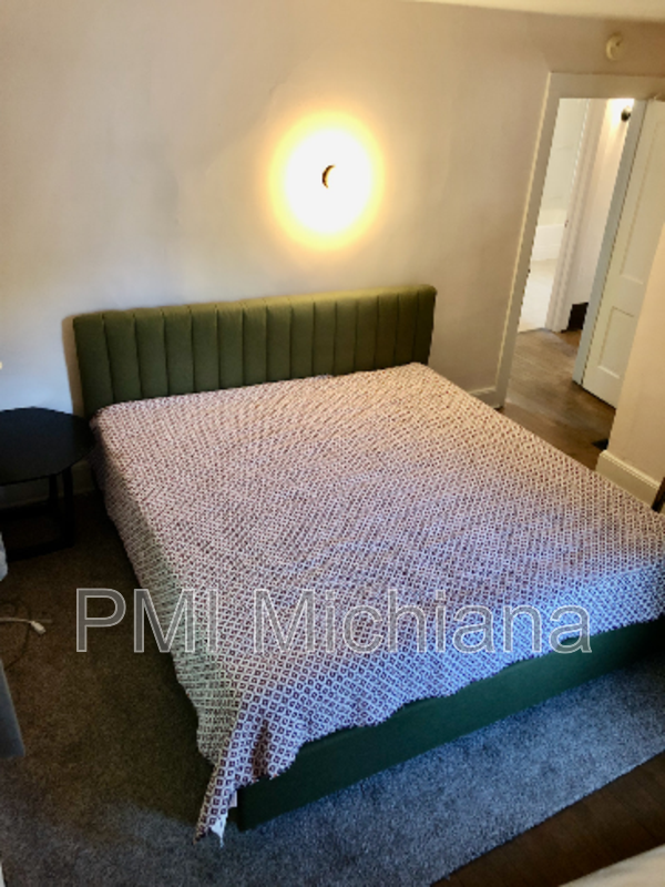 1022 Woodward Ave #1-2 - Photo 5 of 10