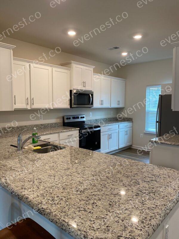 16998 Edwards Rd - Photo 2 of 27