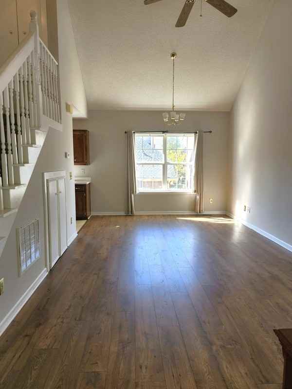 1305 Melrose Hts - Photo 4 of 29