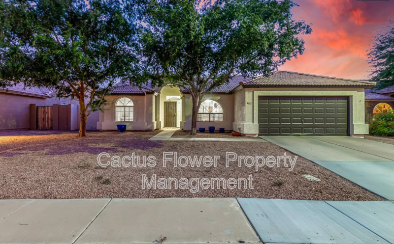 691 W Fairview St - Photo 2 of 28