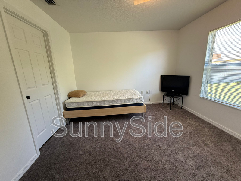 460 Eagle Dr - Photo 3 of 28