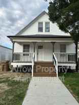 1015 N 8th St - Photo 1 of 1