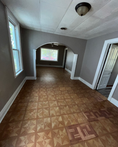 66 Dempster St - Photo 2 of 23