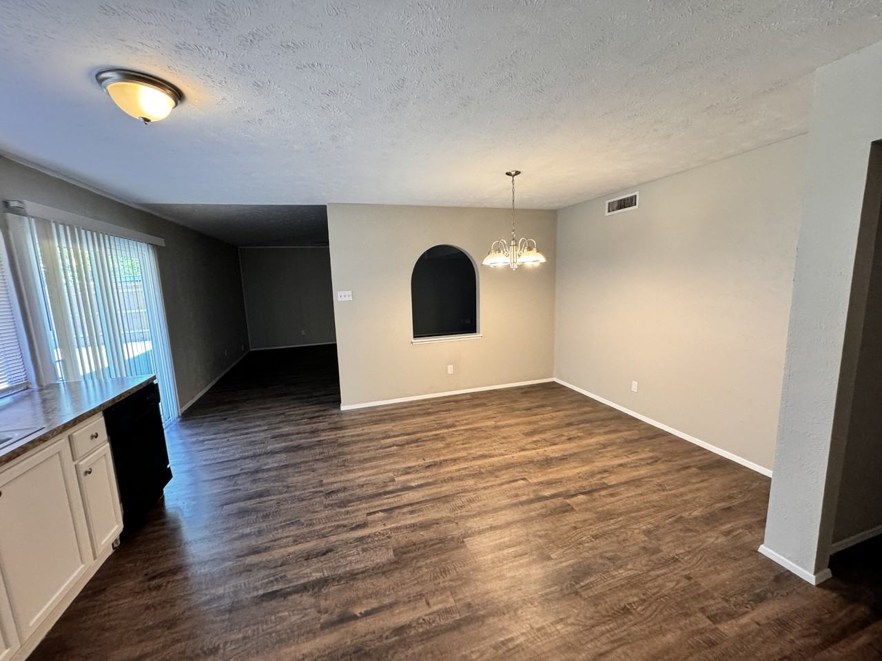 438 Santa Paula Dr - Photo 2 of 11