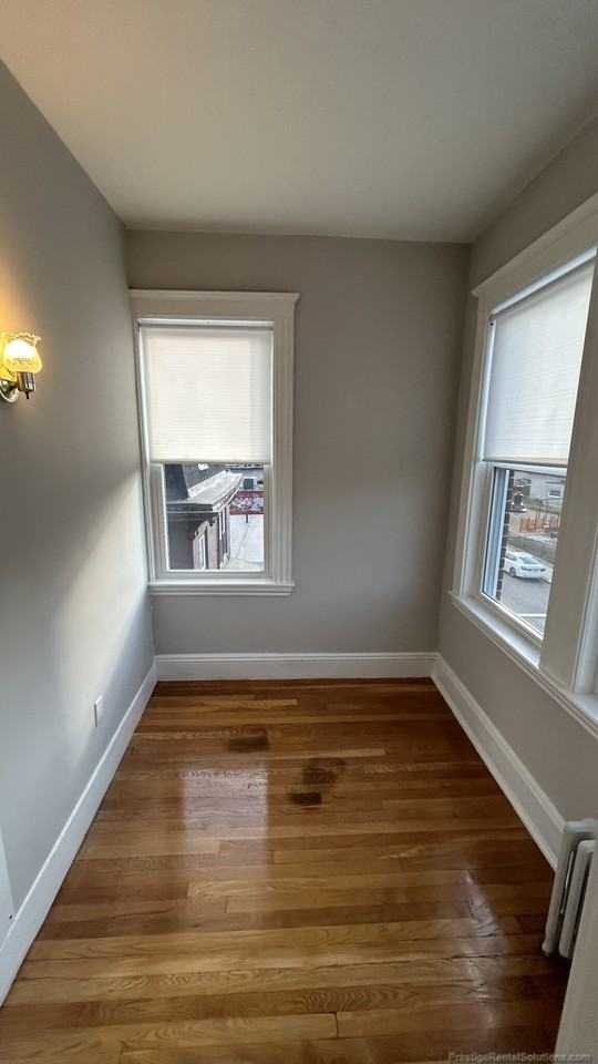 1142 River St #2F - Photo 2 of 16