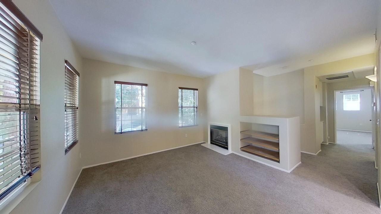 2300 Timberwood - Photo 2 of 17
