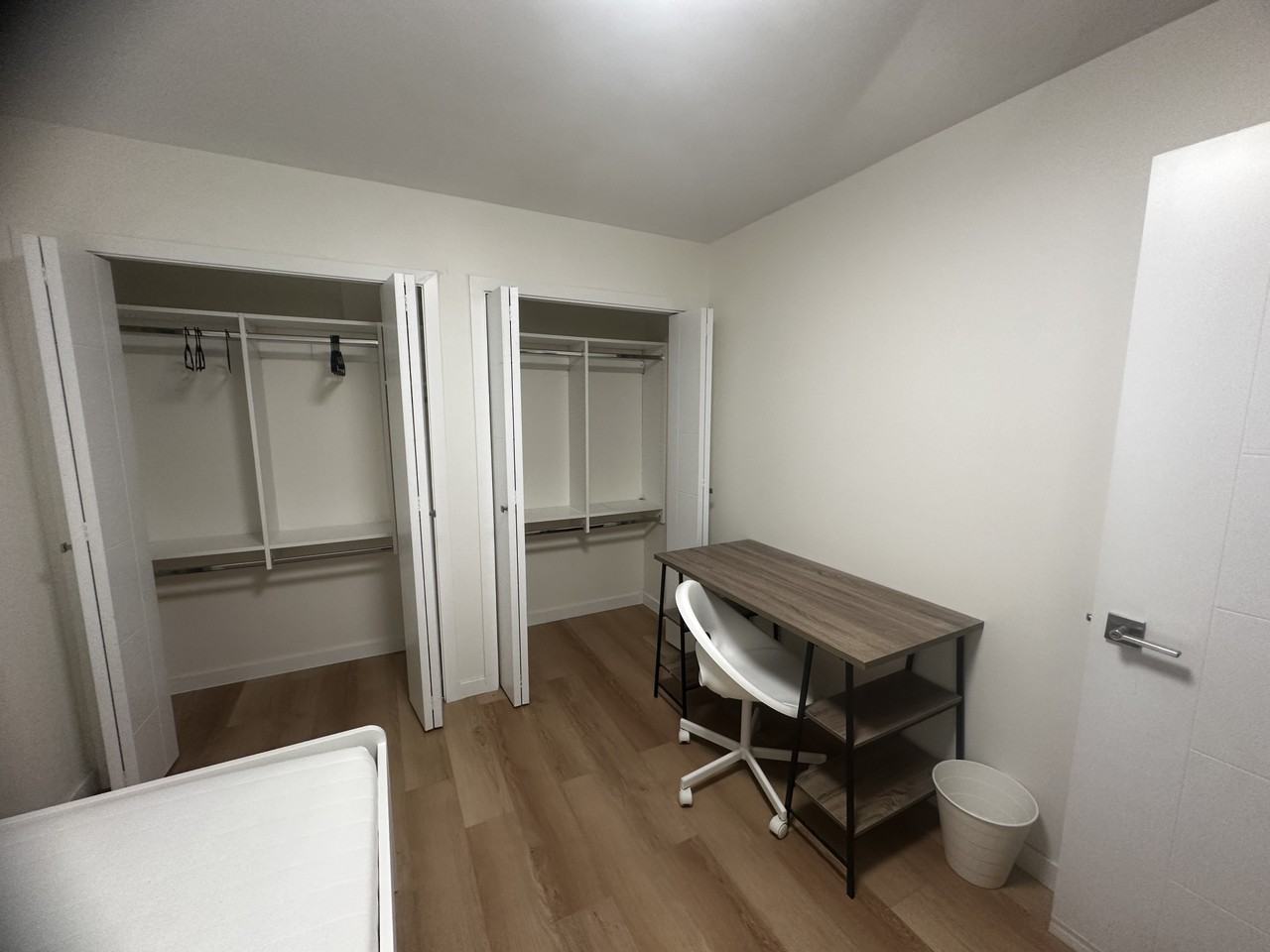 E 54th Ave - Photo 4 of 4