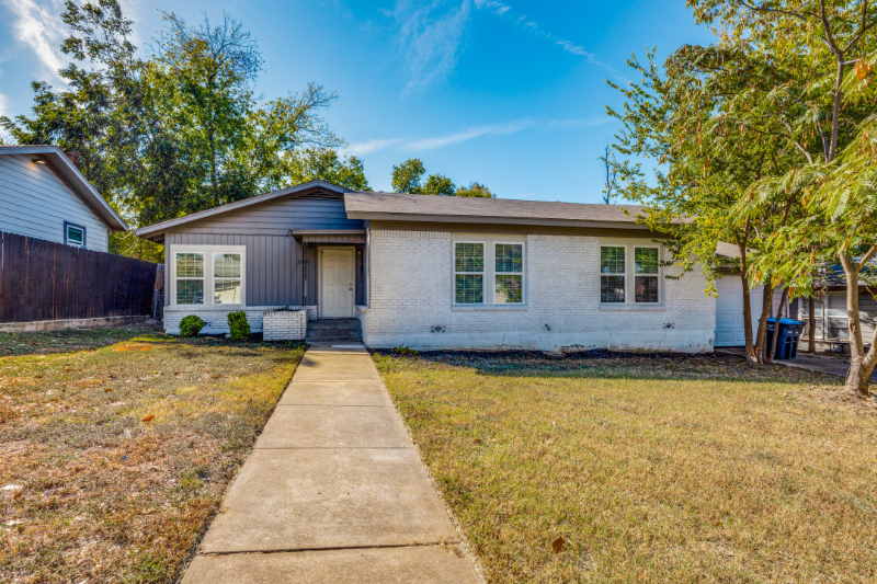 3355 Binyon Ave - Photo 2 of 19