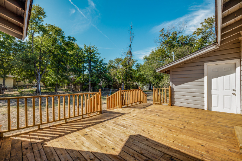 3355 Binyon Ave - Photo 3 of 19