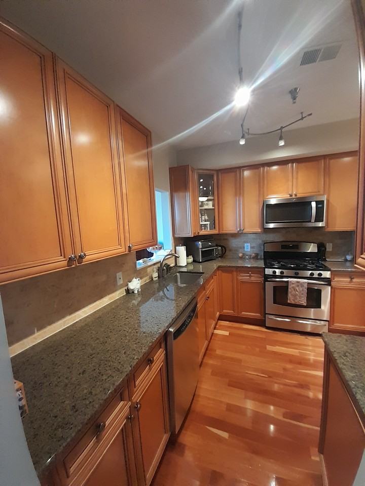 25 Conover Ter #NA - Photo 2 of 11