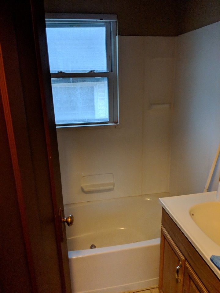 2221 Gross Ave Ne #NA - Photo 4 of 14