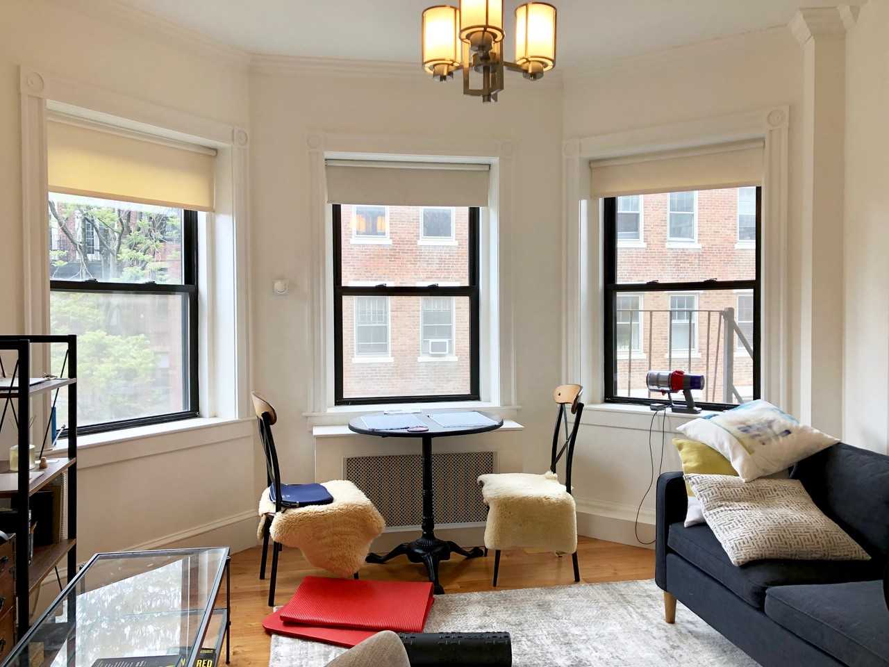 247 Newbury St #3B