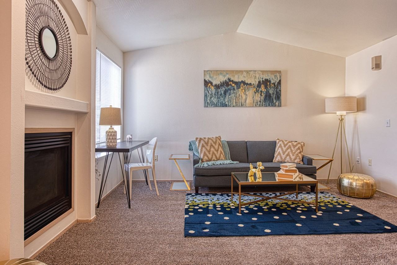 One Canyon Place - Photo 6 of 18