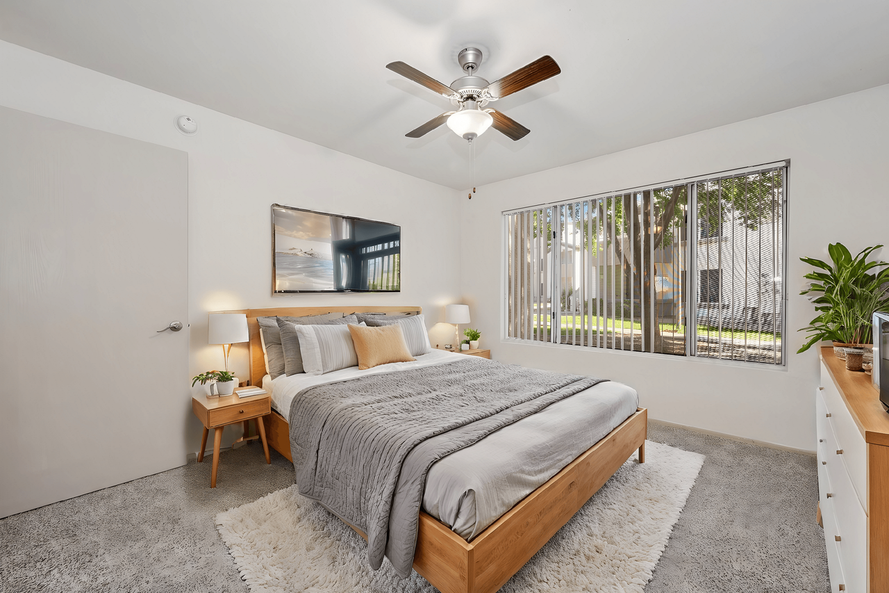 Lakeview at Superstition Springs - Photo 5 of 24