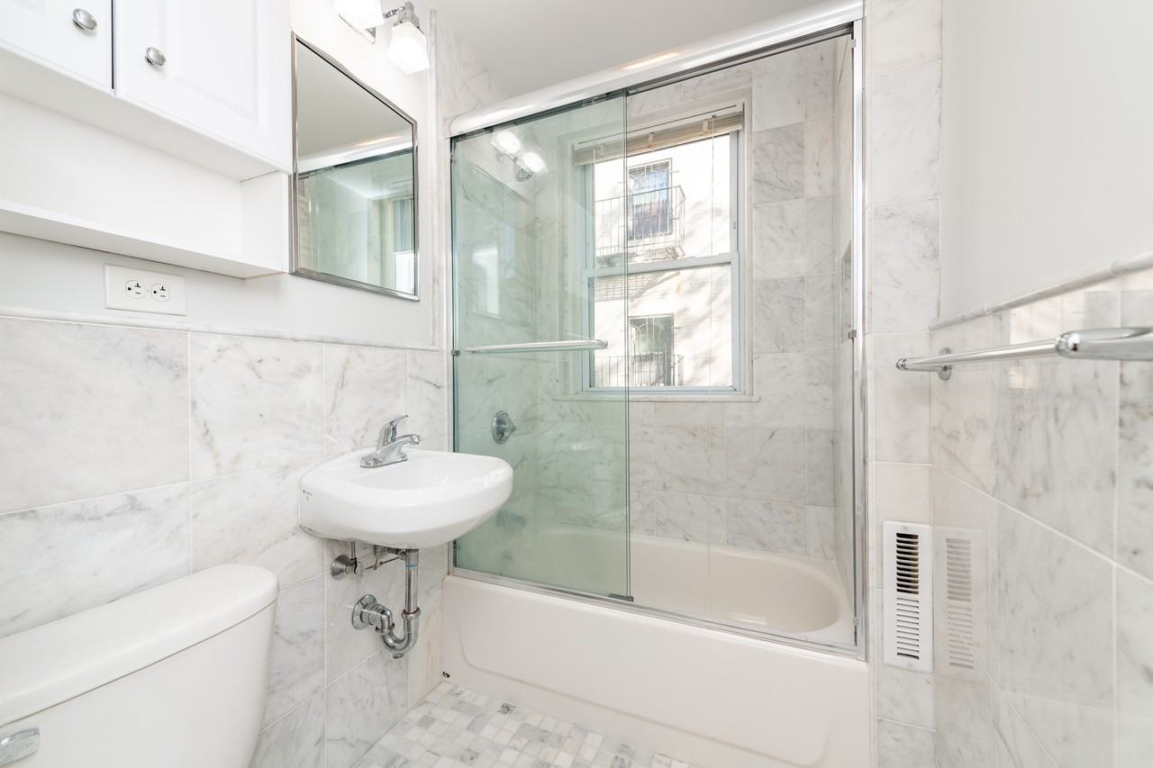 The Baldwin - Photo 6 of 22