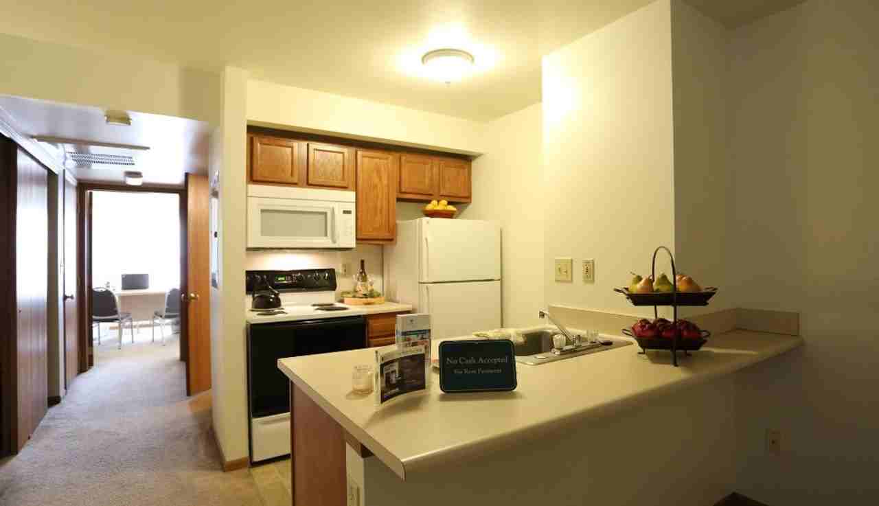 Metro Management - Photo 3 of 6