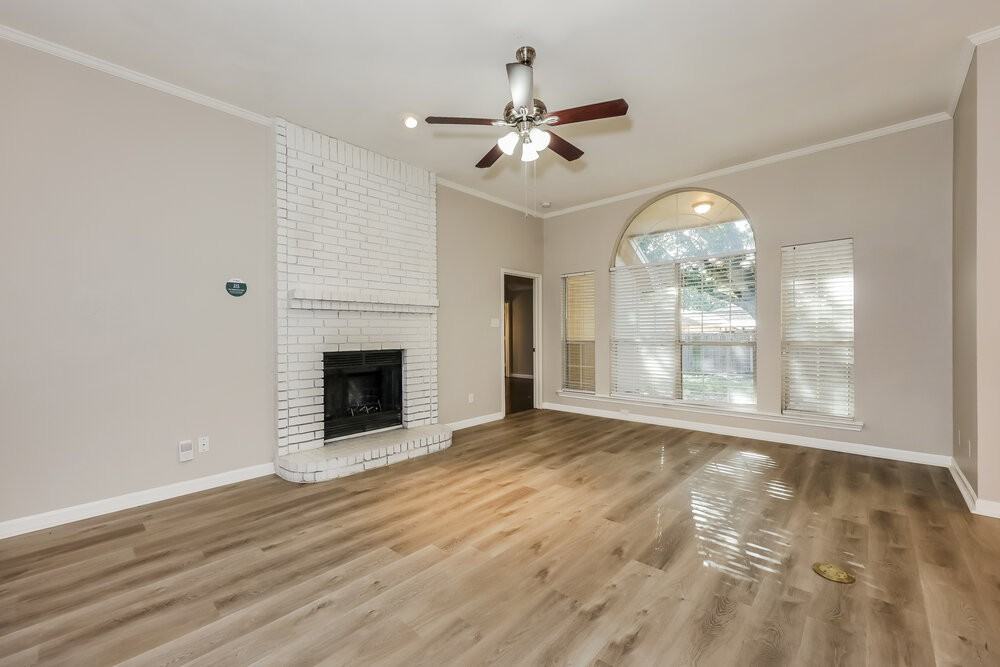 3805 Ashley Ln - Photo 3 of 16