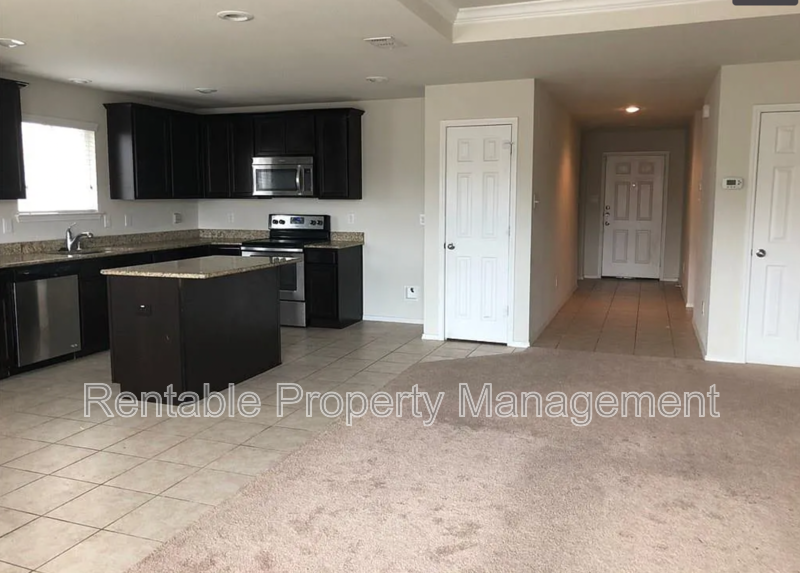 8928 Puerto Vista Dr - Photo 3 of 14