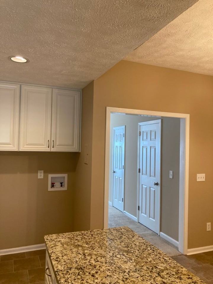 108 Lakebrink Dr - Photo 7 of 13
