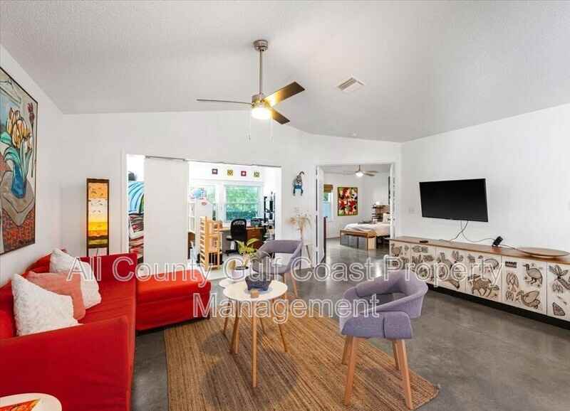 2513 Lantana Ln - Photo 2 of 17