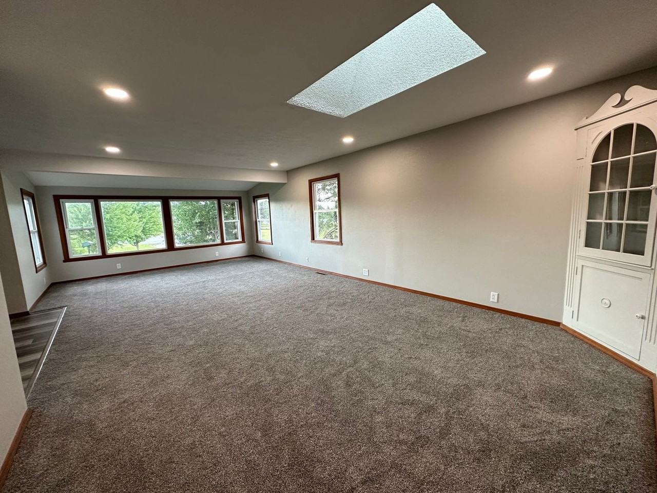 5602 East Dr - Photo 3 of 12