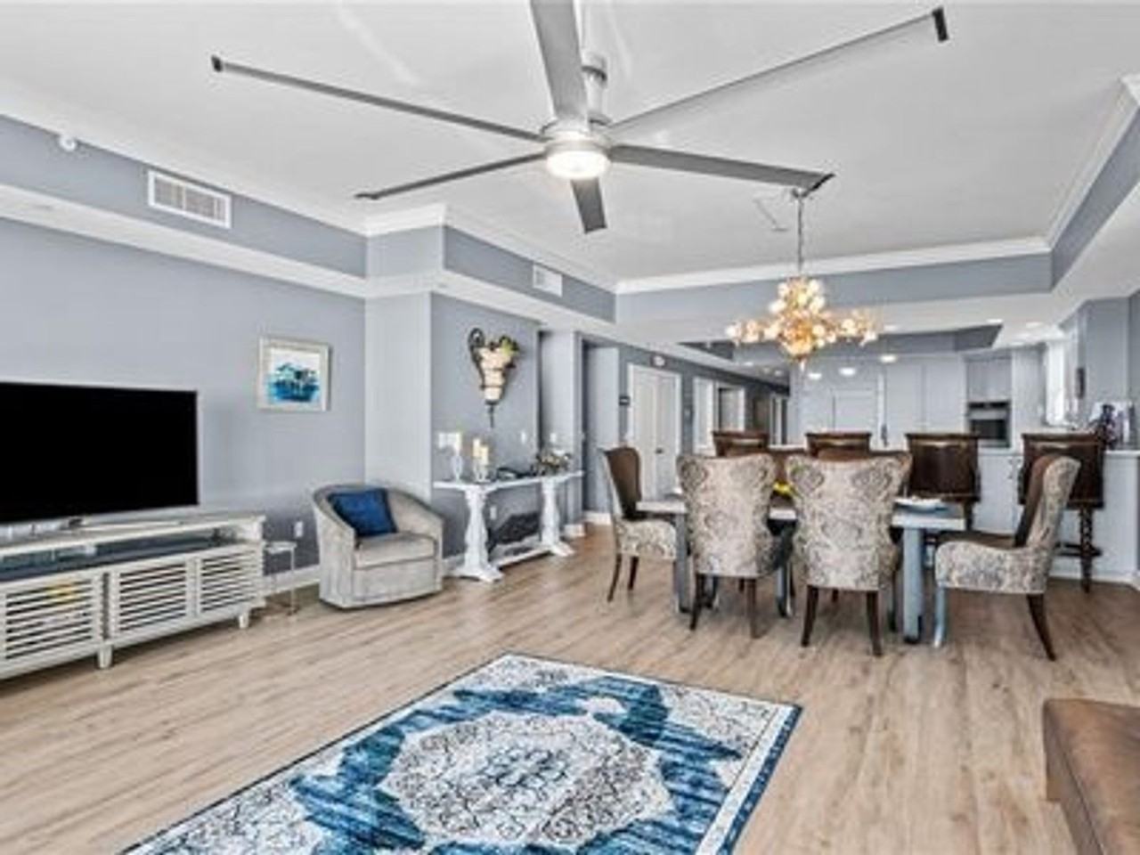 18800 Gulf Blvd - Photo 2 of 30