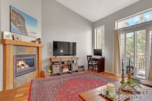 featured image of 77 Spyglass Ln