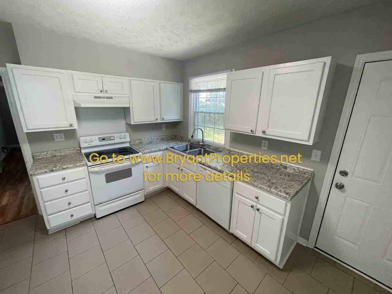 621 Cheryl Ave - Photo 4 of 13