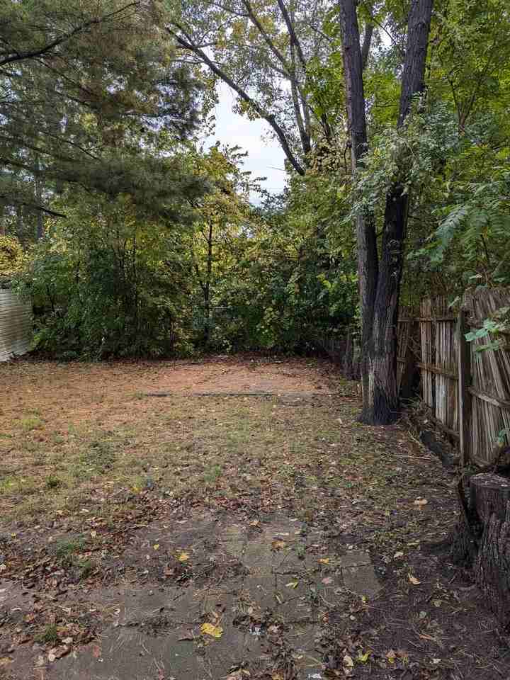 16724 Rutherford St - Photo 2 of 23